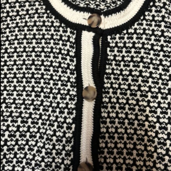Ann Taylor GEO Stitch Black & White Cardigan Jacket Size S - Picture 8 of 8